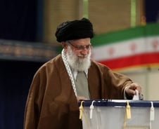 이란 최고지도자 "누가 이기든 미국은 이미 한계…오래 못 간다"