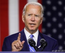 바이든 당선 유력…韓 무역수출에 미칠 긍정과 부정은? 