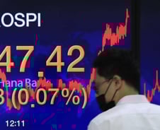 장 막판 외인들 우르르, 코스피 또 연고점…"숨고르기 온다"