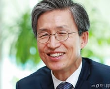 "개인정보 '보호'가 아닌 '관리'의 시대 왔습니다"