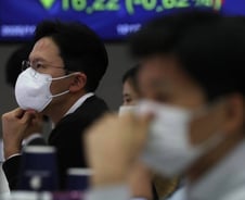 피로도↑ 코스피 최고가 멈췄지만 "약달러 상승랠리 이어진다"