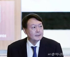 "윤석열은 증인에게 질문할 권한 없다"는 법무부, 타당할까[팩트체크]