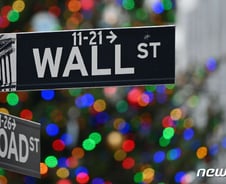 [뉴욕마감]다우 0.4%↓…다음주 S&P 편입 테슬라 6% 급등