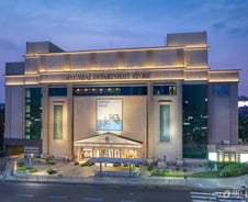 [단독]현대百, 3단계 셧다운 대비…협력사에 '온라인 참여' 공문 보내 