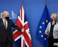 '성탄전야' 브렉시트 협상 타결에 美증시 산타 랠리[뉴욕마감]