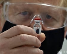 "아스트라까지"…더 넓어진 백신 선택지에 다우 최고치[뉴욕마감]