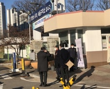 [단독]이재용 부회장 구속 첫날 변호인 접견…총수부재 장기화 우려