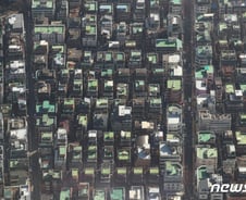 [단독]임대사업자 보증보험 의무인데…HUG선 거절 속출