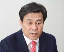 김선동 "국민의힘 지지도, 10년전 '그 사람들' 탓에 낮아져"