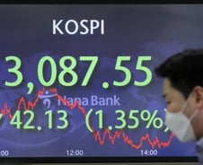 무너진 코스피 3100…기관 1.8조 '매도폭탄'에 휘청