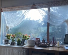 "정인아, 핼미는 눈물에 밥 말아"…할머니 시인은 또 울었다