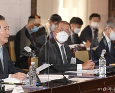 [단독]이번엔 수소제철소…현대차·포스코 탄소제로 손잡았다