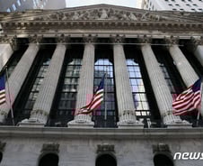 [뉴욕마감]S&P500지수 0.8% 하락…기술주 고평가 경고