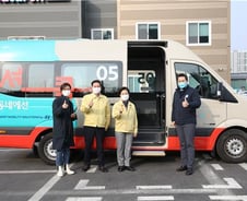 "원하는 곳에서 내리고 탄다"…대형 합승 택시 은평구서 첫선