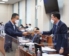 [단독]국회 중재에…LG전자 '中企 기술' 관련 분쟁 합의