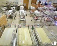 [단독] 인구 줄어드는 도시, 집 짓는 돈도 나라가 대준다