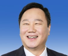 [기고]코로나 이후의 도약, 보편적 재난지원금으로부터