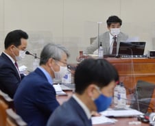 [단독] 또 암초 만난 전금법···한은 이어 행안·중기·과기부도 '반대'