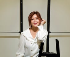 [단독] 솔비, 경매 낙찰품 '저스트 어 케이크' 속 음원 이달 발표