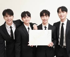 [단독] '전원 군필' 하이라이트, '아는 형님' 출격…15일 녹화