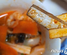 [단독]배달 짬뽕에서 담배꽁초 나왔는데…중국집 "그 담배 안피워요"