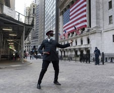 날개 단 美증시…경기회복 기대감에 다우·S&P최고치[뉴욕마감]