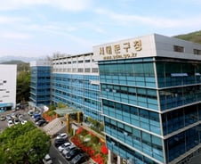 서울 서대문구의 파격...'4차 산업혁명 교육 의무 이수제' 도입