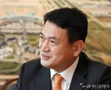 인천공항 '난제' 해결할 김경욱 9대 사장은 누구?