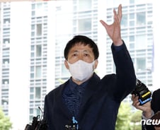 [단독] '대북전단 살포' 박상학, 최대집과 文대통령 '여적죄' 고발키로