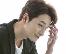 [단독] '마인' 이현욱, 차기작 '블랙의 신부' 확정…김희선과 호흡