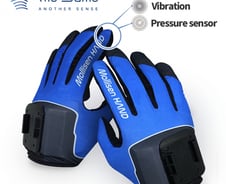 '로봇 입고 감동 만진다' 일상속으로 들어온 로보틱스