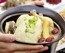 [단독]수상한 '삼계탕 닭' 가격…하림·마니커 등 담합 적발