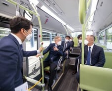 [단독]이재명 경제 싱크탱크 '미전실' 출범..."반기업 정서 해소"