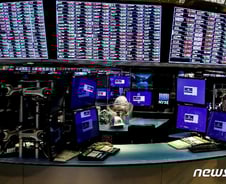 [뉴욕마감]FOMC 하루 앞두고 S&P-나스닥 동반 사상 최고 