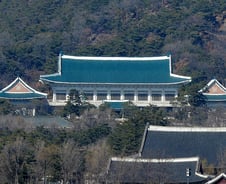 제왕적 대통령 막으려면…'권력 분립' 시스템화 절실