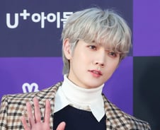 [단독] 뉴이스트 렌, 뮤지컬 '헤드윅' 타이틀롤 발탁…파격 변신
