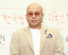[단독] '열애 고백' 돈스파이크 "사랑한다는 확신…좋은 결실 이루고파" (인터뷰)