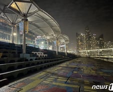 [르포]'음주금지' 첫날 부산 수변공원…"조용하고 한적해 딴세상"