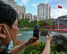 공산당 100년 환영하는 중국인들…中은 어디로 가나?