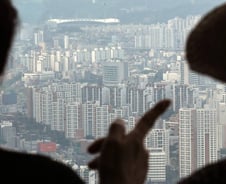 [단독]연일 집값 거품 경고하더니…최악 6% 하락 예상한 한은