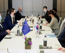 "우리는 이중삼중 탄소규제…" EU 탄소국경세 '한국 예외' 총력전