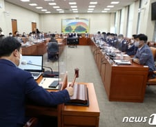 웬 전속고발권? 어리둥절한 국회…"다 끝난 얘기, 재탕 삼탕 그만"