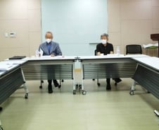 "입법남발·진영경쟁…혐오 키운 국회, 한국 정치 후퇴시켜"