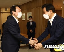 [우보세]오세훈의 '본캐'와 '부캐' 사이