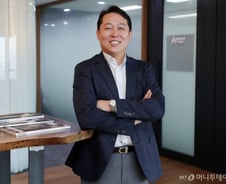 "똑똑한 자동화 봇 RPA, 기업 디지털 전환 도와줍니다"