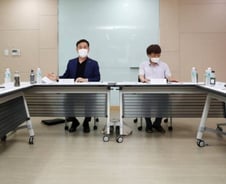 "유아교육 국가책임지고, 개천서 용찾는 입시제도 만들어야"