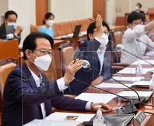 [단독]'양도세 완화안' 잠시 멈춤…소득세법, '8월 국회' 안건서 제외