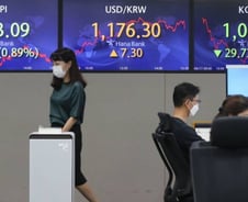 코스피, 외인도 개인도 '팔자'…오늘도 빠지면 21세기 최장 기록