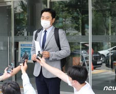 '권력층 고발'만 90건…대리운전·알바 뛰며 '신고' 멈추지 않는 이유