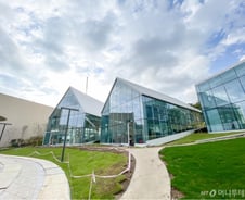 [르포]"변해야한다" 신동빈 주문에 '설계 3번 갈아엎은' 의왕 타임빌라스 가보니